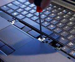 Thay bàn phím laptop giá rẻ tại Quận 9 - Sửa Trực Tiếp | Nhanh Chóng