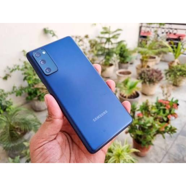 Thay Lưng Samsung S20 FE