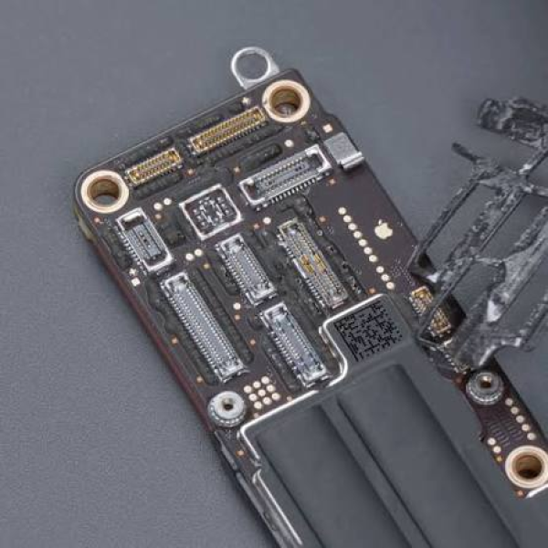 Thay Main iPhone 17 256 GB