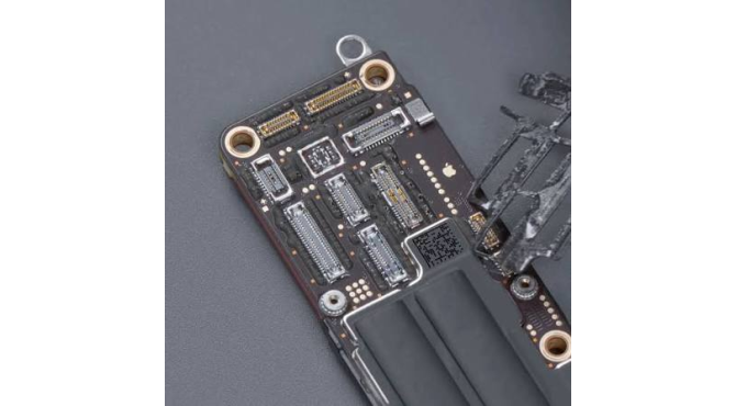 Thay Main iPhone 17 256 GB