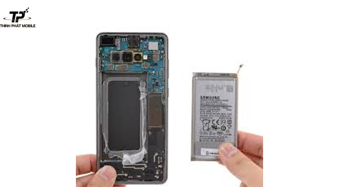 Thay pin Samsung S10